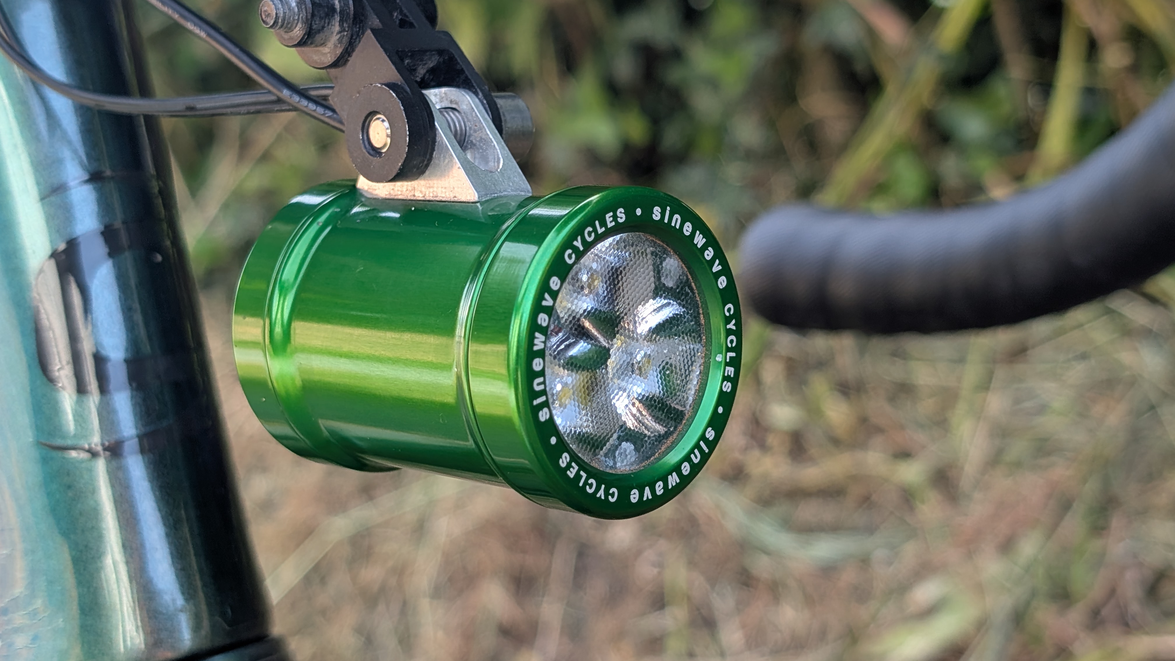 Sinewave Beacon 2 Dynamo Light review - Cycling News | off-road.cc
